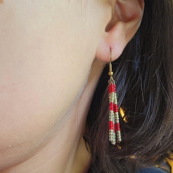 Vintage Bohemian Red & Gold Beaded Drop Earrings - Picture 7 of 8